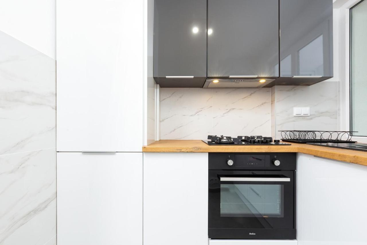 Studio City Center Zlota Street By Renters Βαρσοβία Εξωτερικό φωτογραφία