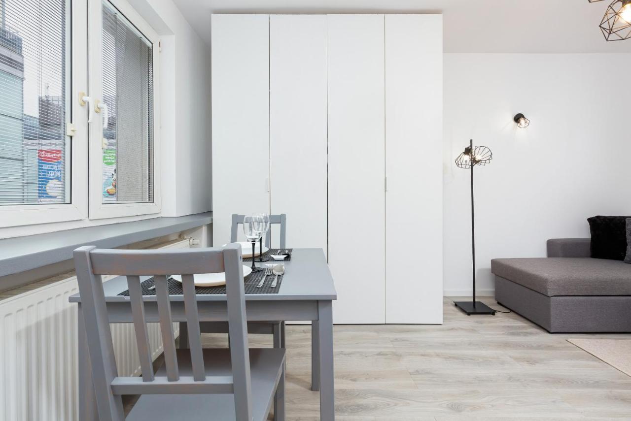 Studio City Center Zlota Street By Renters Βαρσοβία Εξωτερικό φωτογραφία